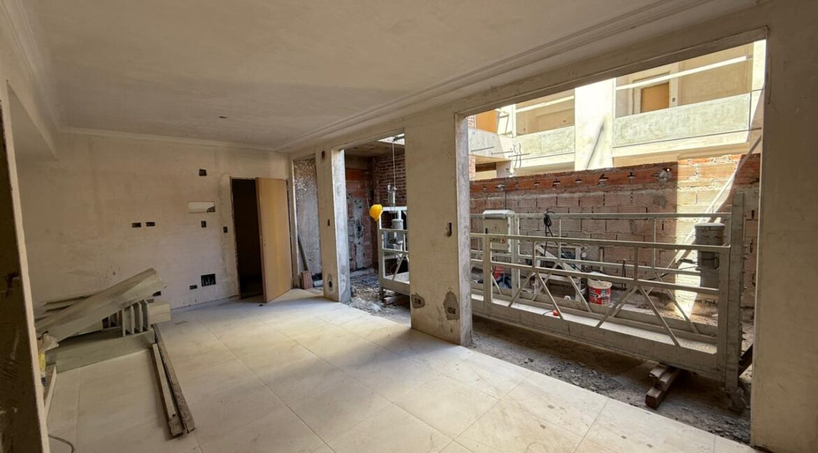 WhatsApp Image 2025-10-27 at 14.52.17 (2)