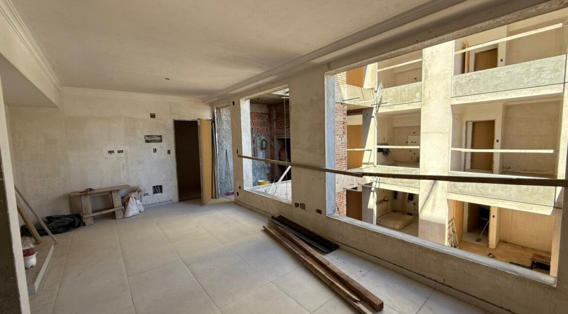 WhatsApp Image 2025-10-27 at 15.01.14 (1)