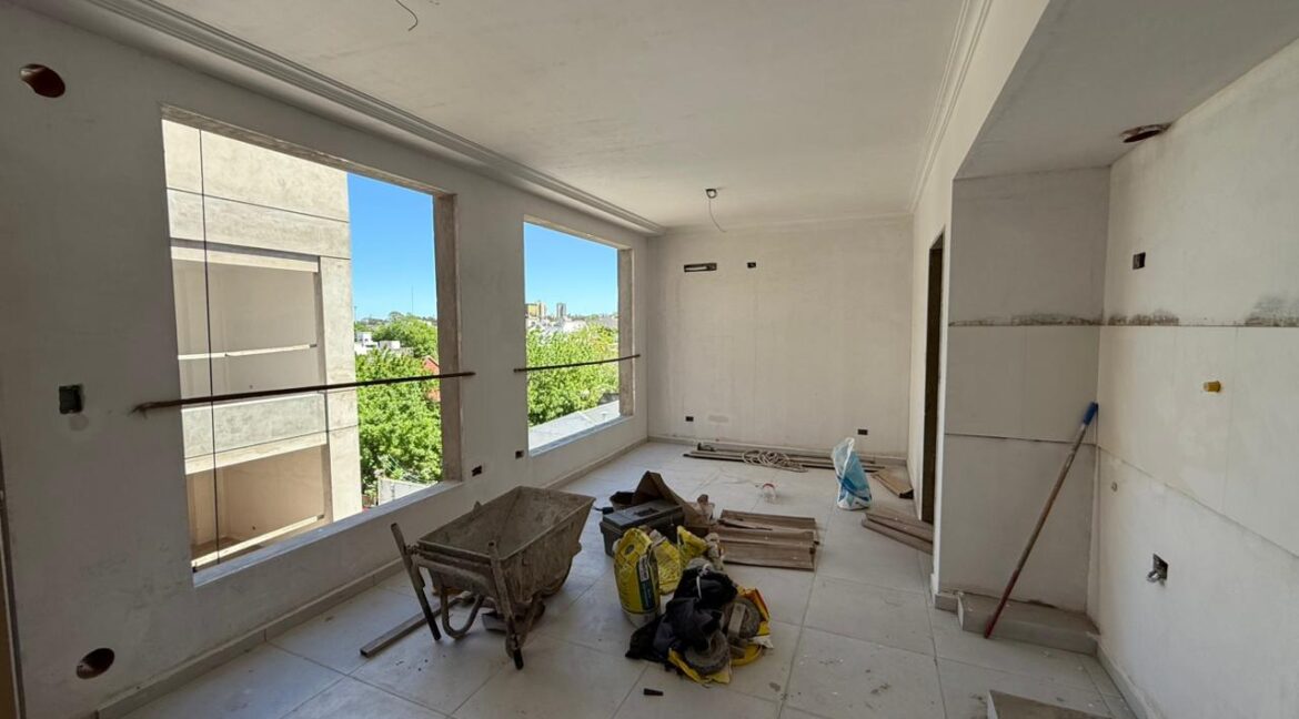 WhatsApp Image 2025-10-27 at 15.09.18