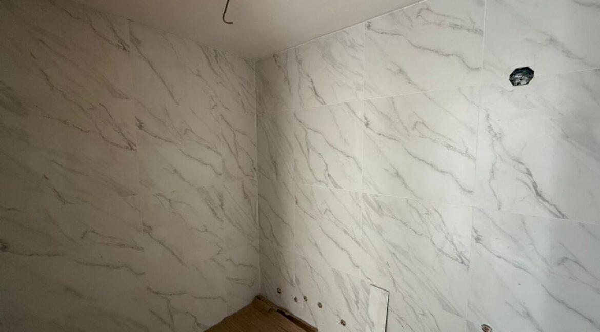 WhatsApp Image 2025-10-27 at 15.22.00 (1)